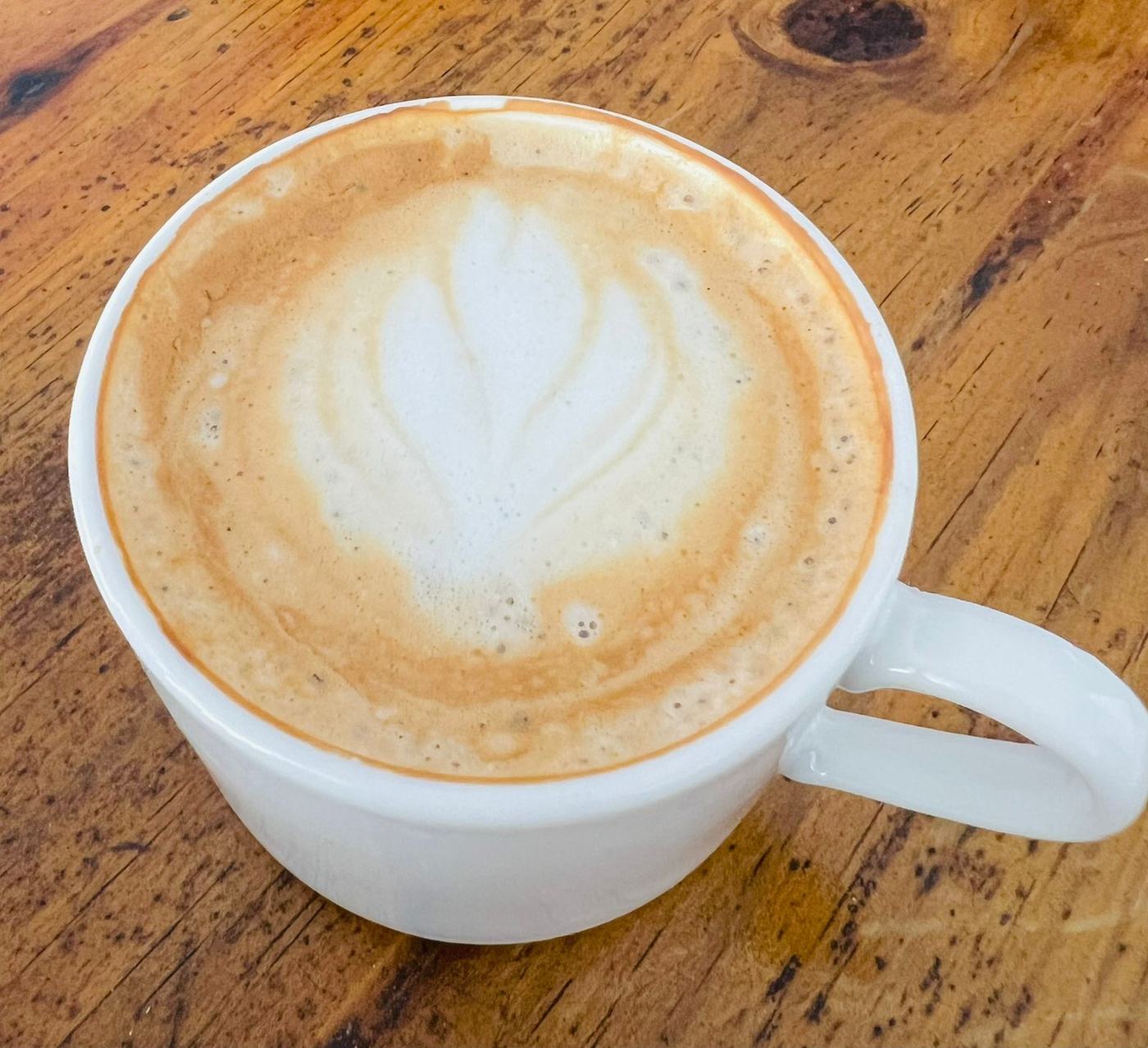 Capuchino con arte latte